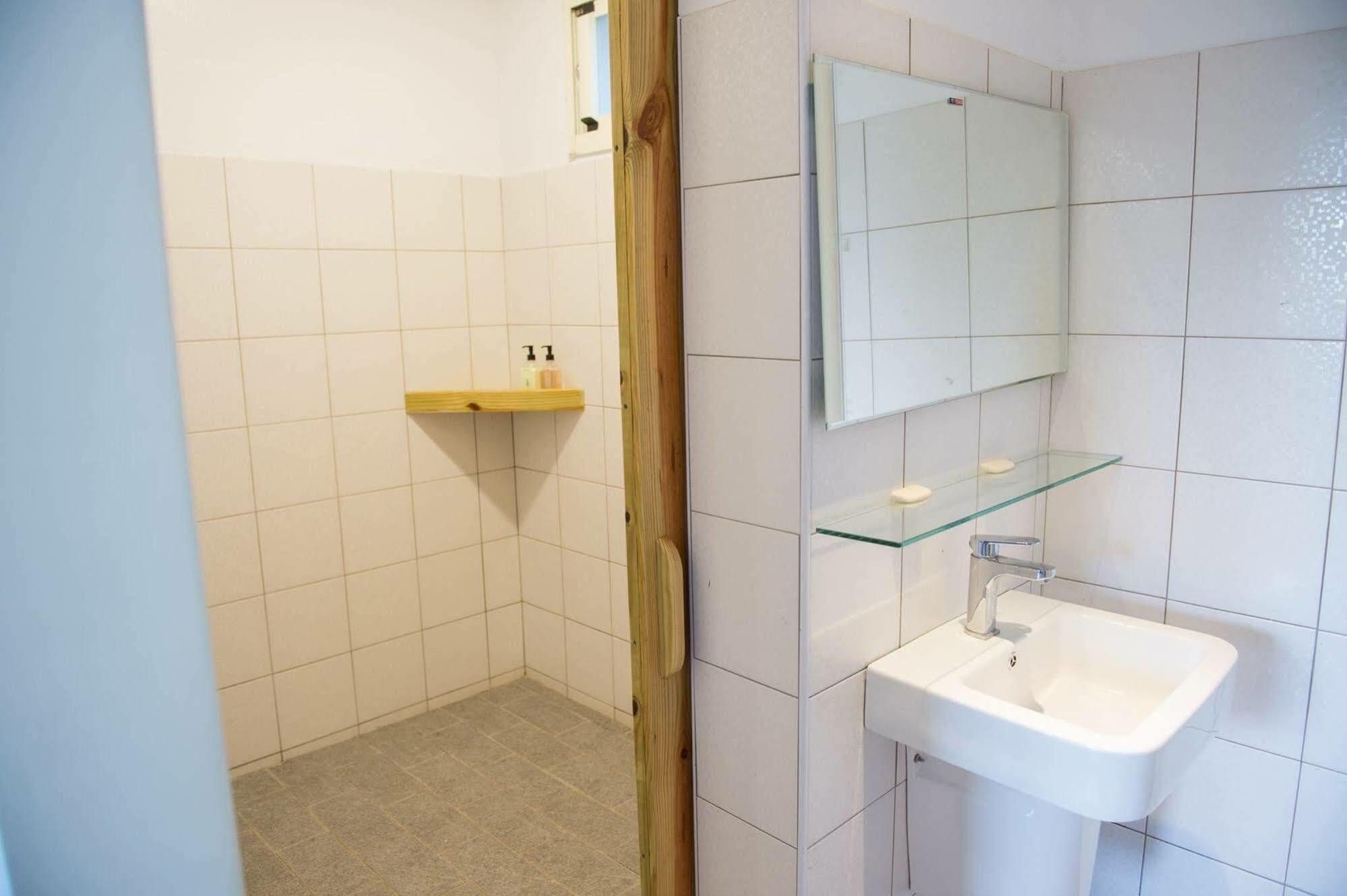 Country Lane Apartman Csecseng Kültér fotó